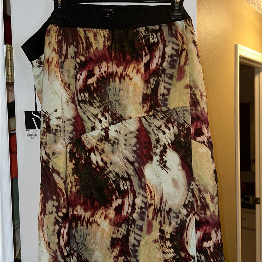 Simply Vera Vera Wang skirt in a woman’s classic separates